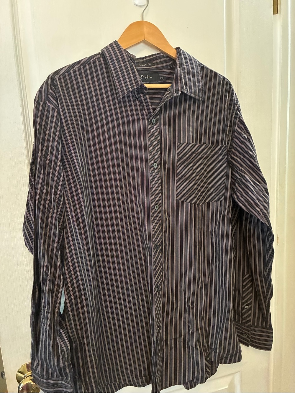 Sean John Men’s Black and Gray Striped Button-Down Shirt